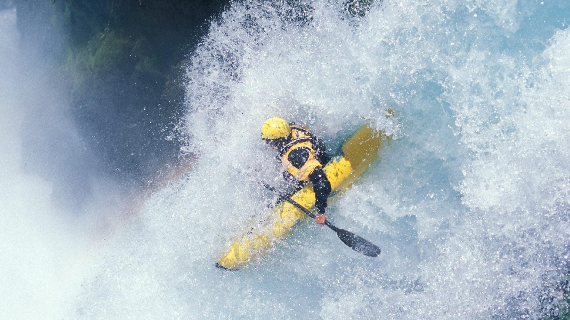 德甲冠军争夺进入冲刺阶段
